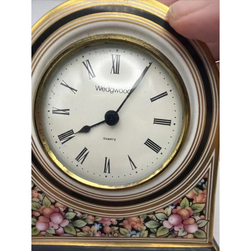 Wedgwood Clio Chintz Bone China Mantel Clock Made in England 4.75